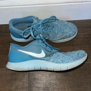 Nike Flex Contact Sneakers